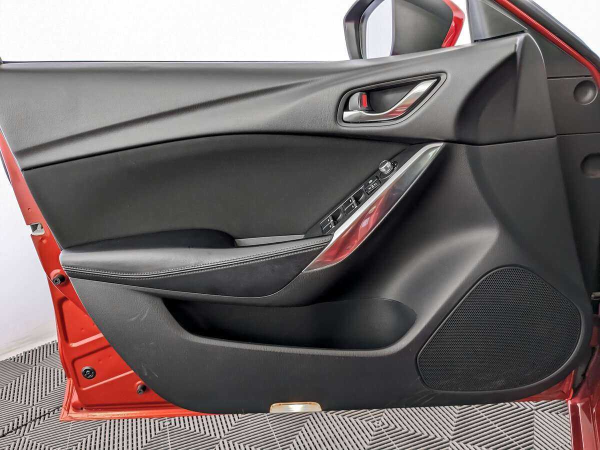 Mazda 6 2018 года с пробегом. Фото: #18