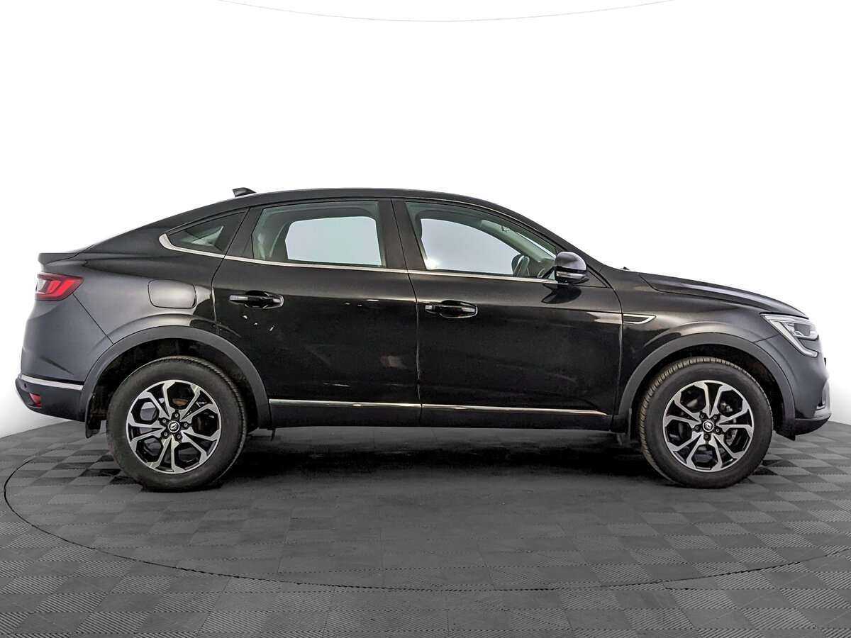 Renault Arkana 2021 года с пробегом. Фото: #3