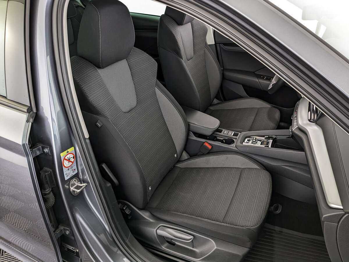 Skoda Octavia 2021 года с пробегом. Фото: #17