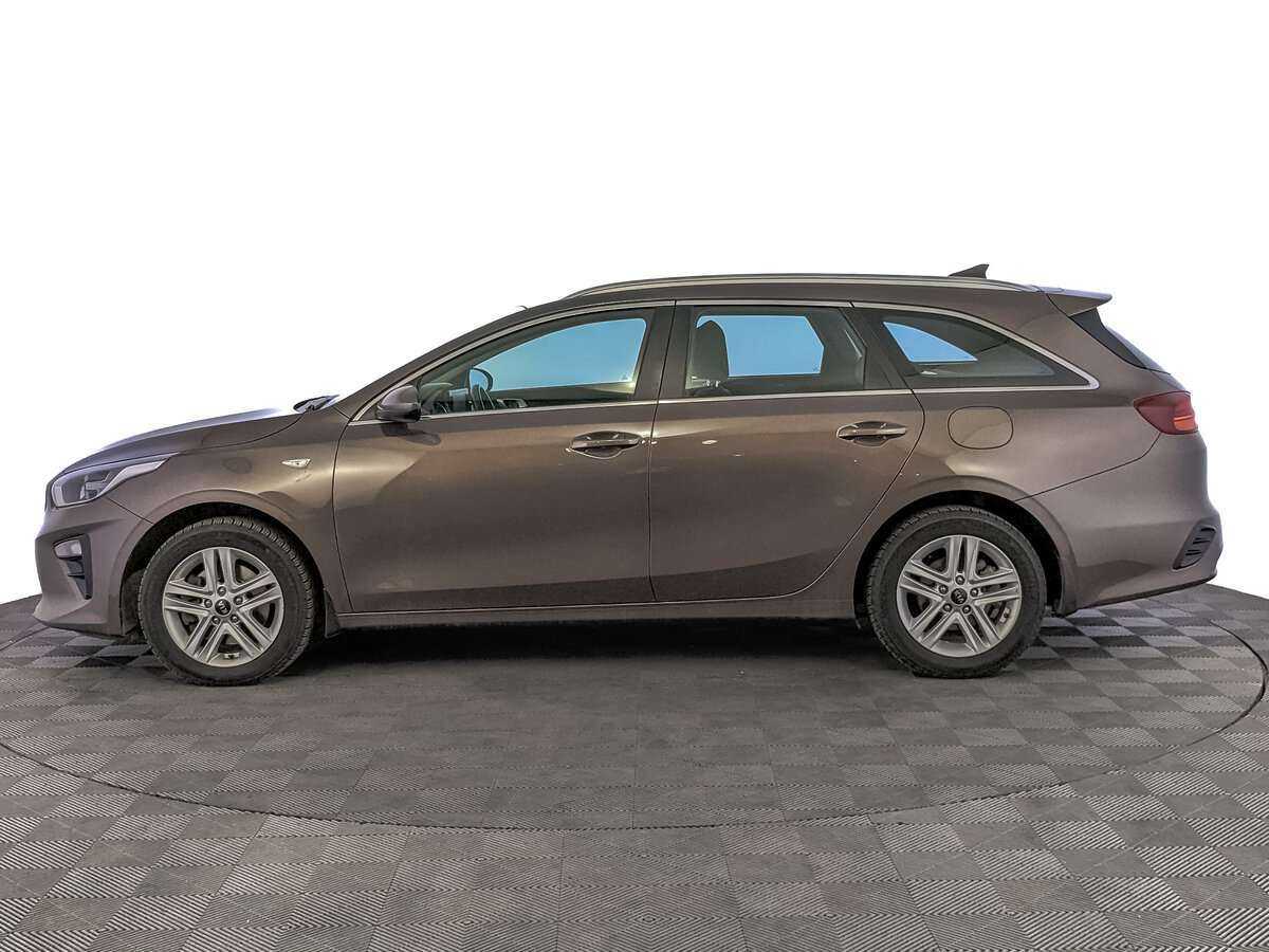 Kia Ceed 2021 года с пробегом. Фото: #7
