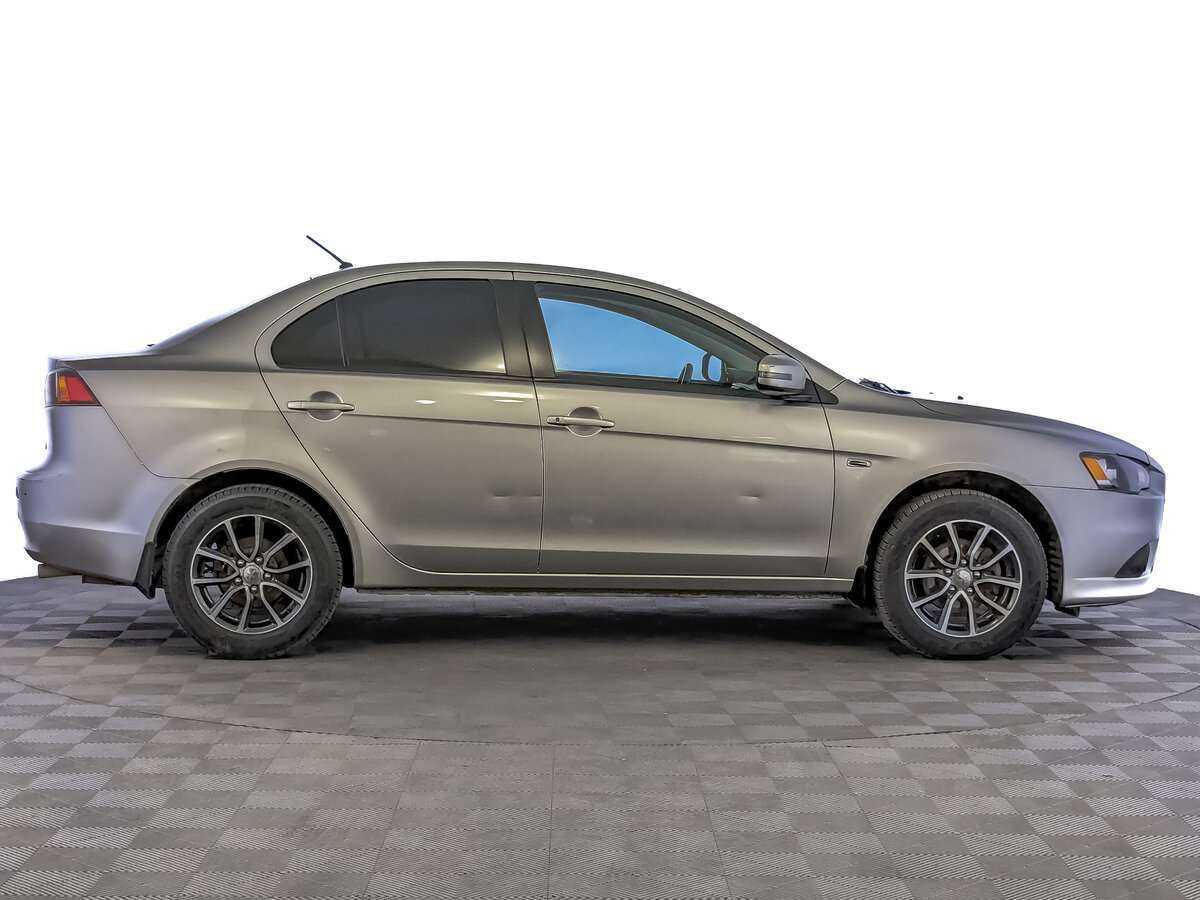 Mitsubishi Lancer 2015 года с пробегом. Фото: #3