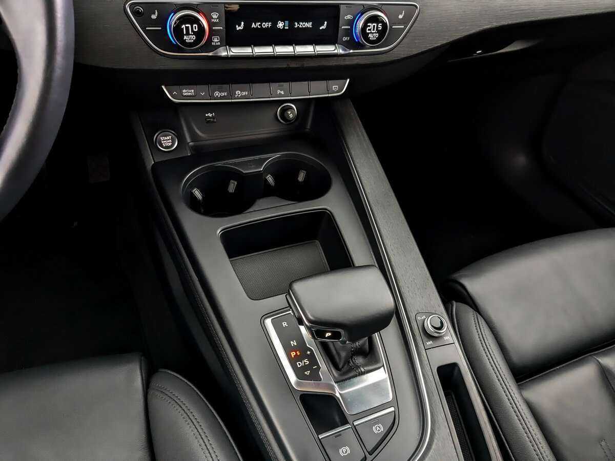 Audi A4 2021 года с пробегом. Фото: #22