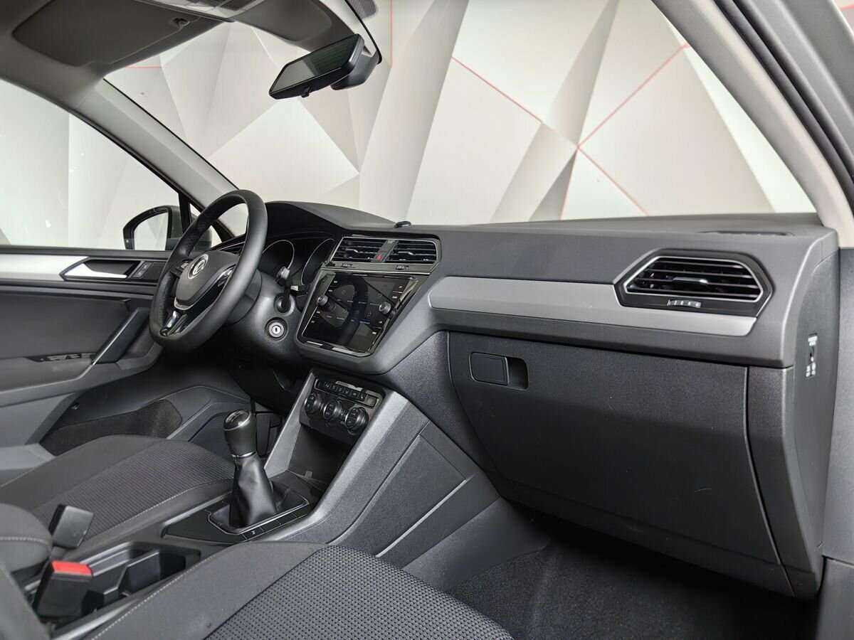 Volkswagen Tiguan 2020 года с пробегом. Фото: #12