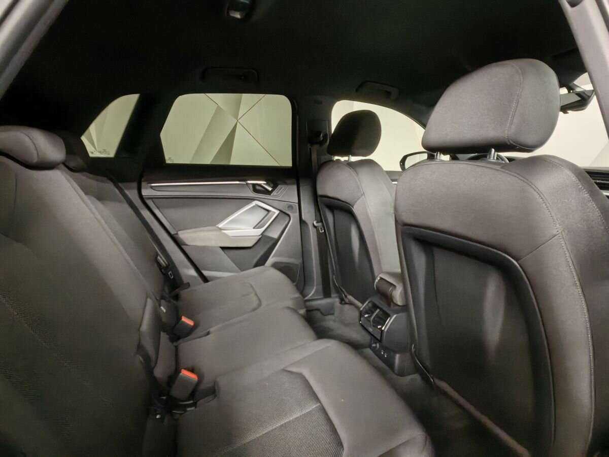 Audi Q3 2019 года с пробегом. Фото: #10