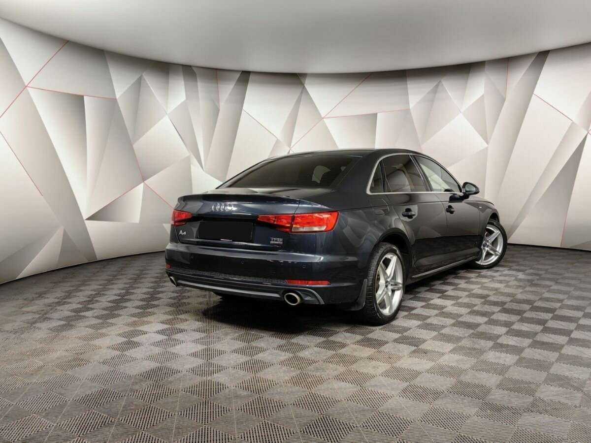 Audi A4 2016 года с пробегом. Фото: #1