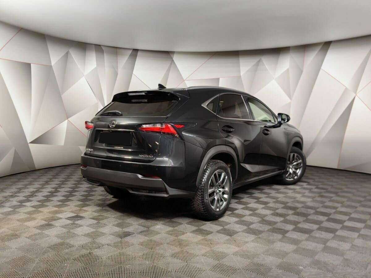 Lexus NX 2017 года с пробегом. Фото: #1