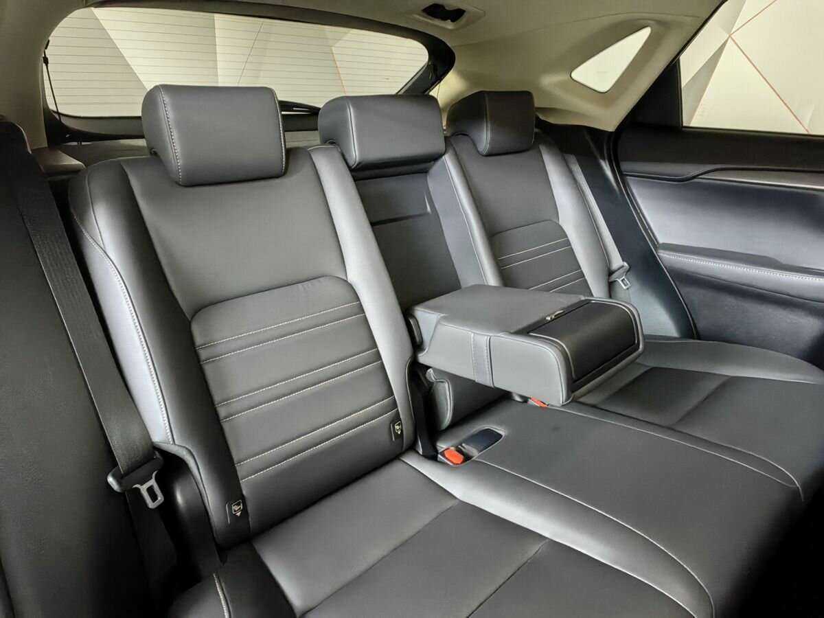 Lexus NX 2017 года с пробегом. Фото: #12