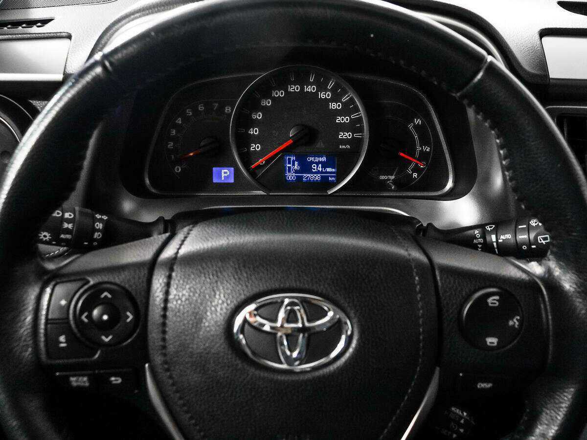 Toyota RAV4 2013 года с пробегом. Фото: #15