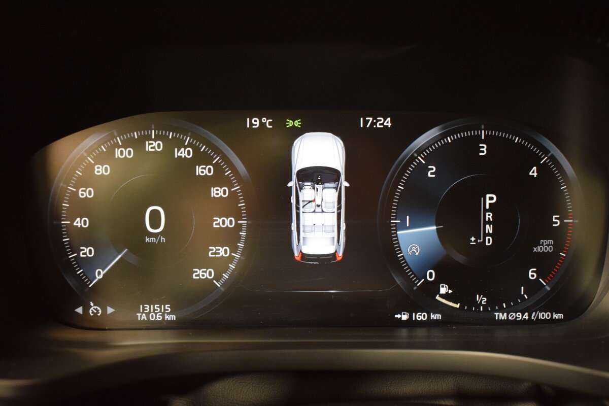 Volvo XC60 2020 года с пробегом. Фото: #16