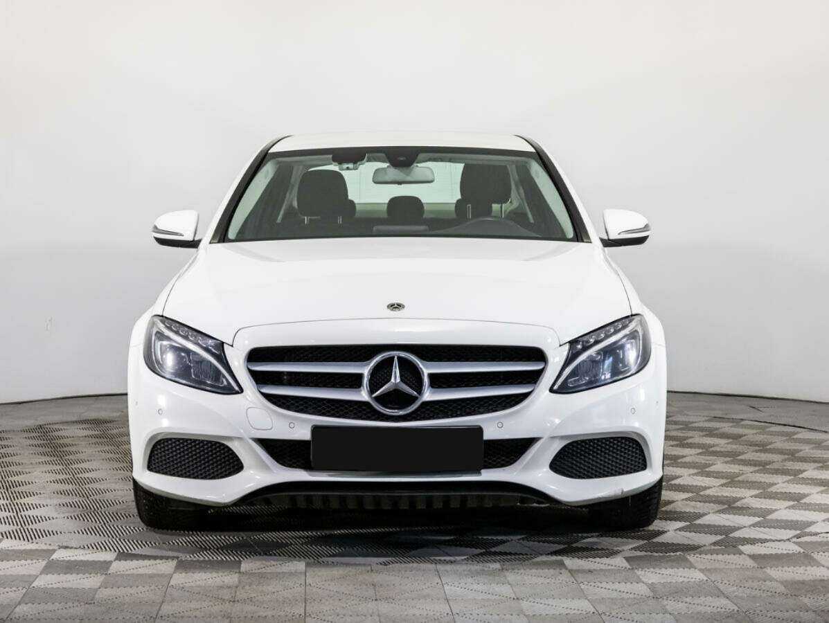 Mercedes-Benz C-Класс 2017 года с пробегом. Фото: #1