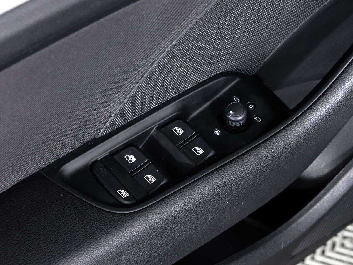 Audi A3 2019 года с пробегом. Фото: #13