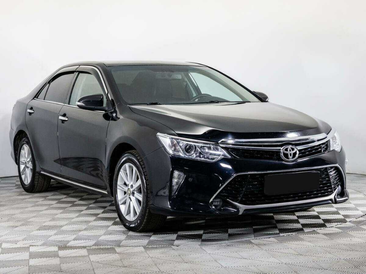 Toyota Camry 2013 года с пробегом. Фото: #2