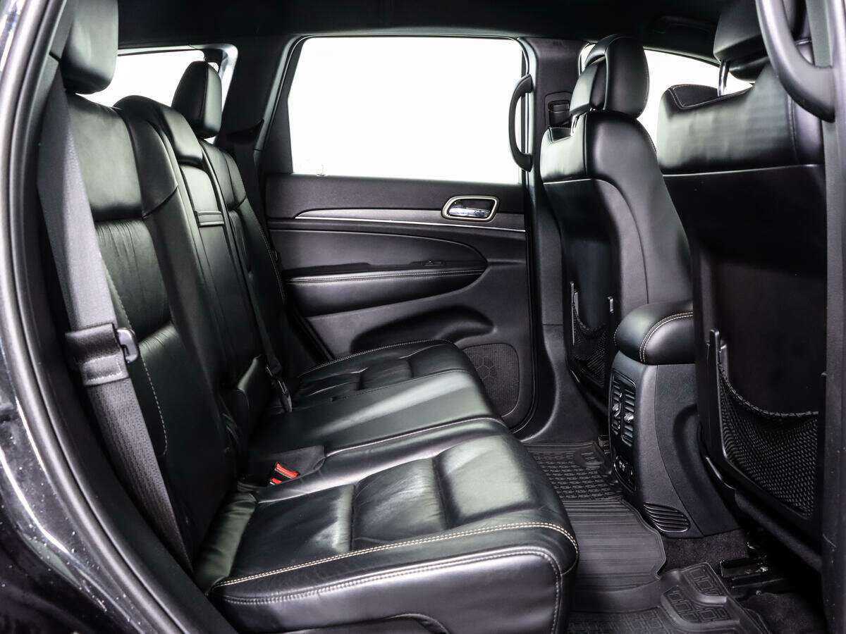 Jeep Grand Cherokee 2016 года с пробегом. Фото: #10