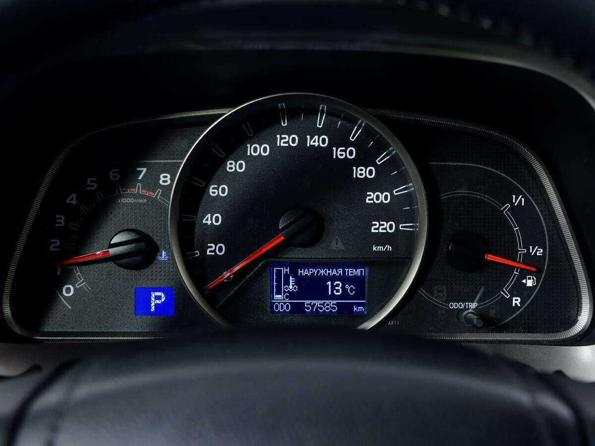 Toyota RAV4 2015 года с пробегом. Фото: #14