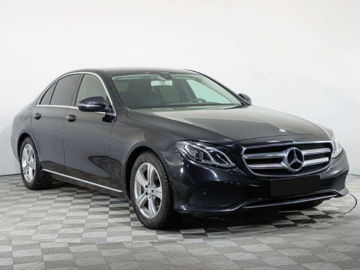 Mercedes-Benz E-Класс 2016 года с пробегом. Фото: #2