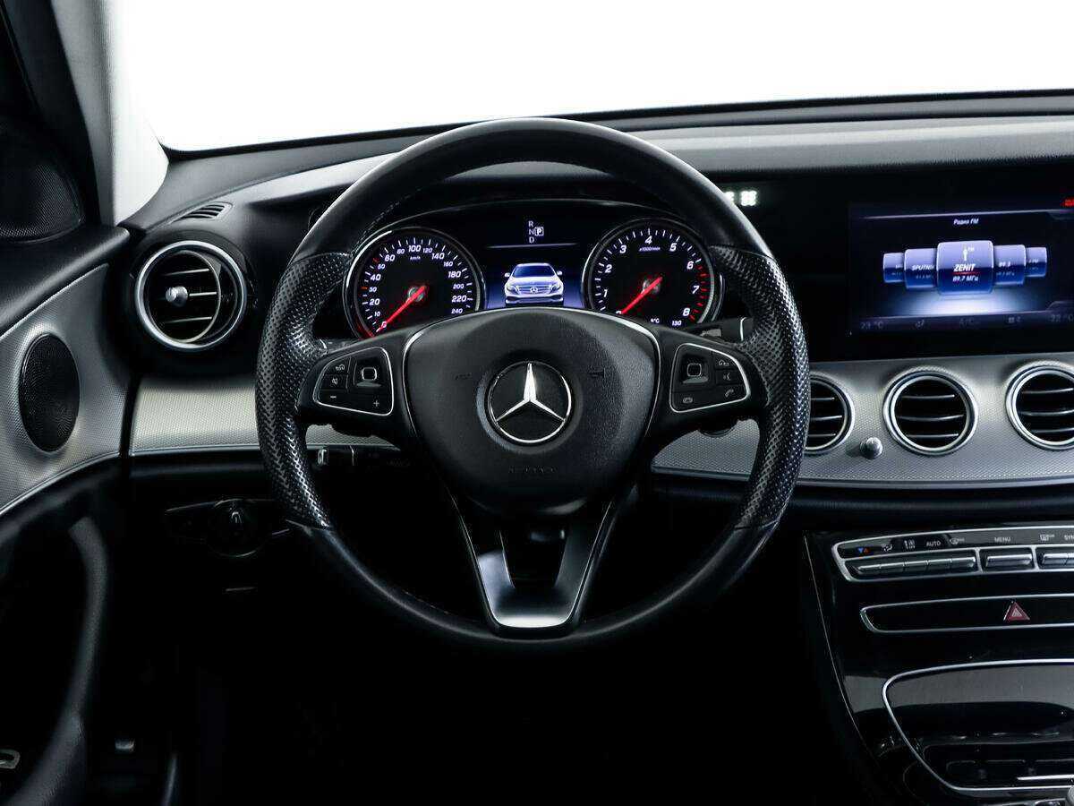 Mercedes-Benz E-Класс 2016 года с пробегом. Фото: #11
