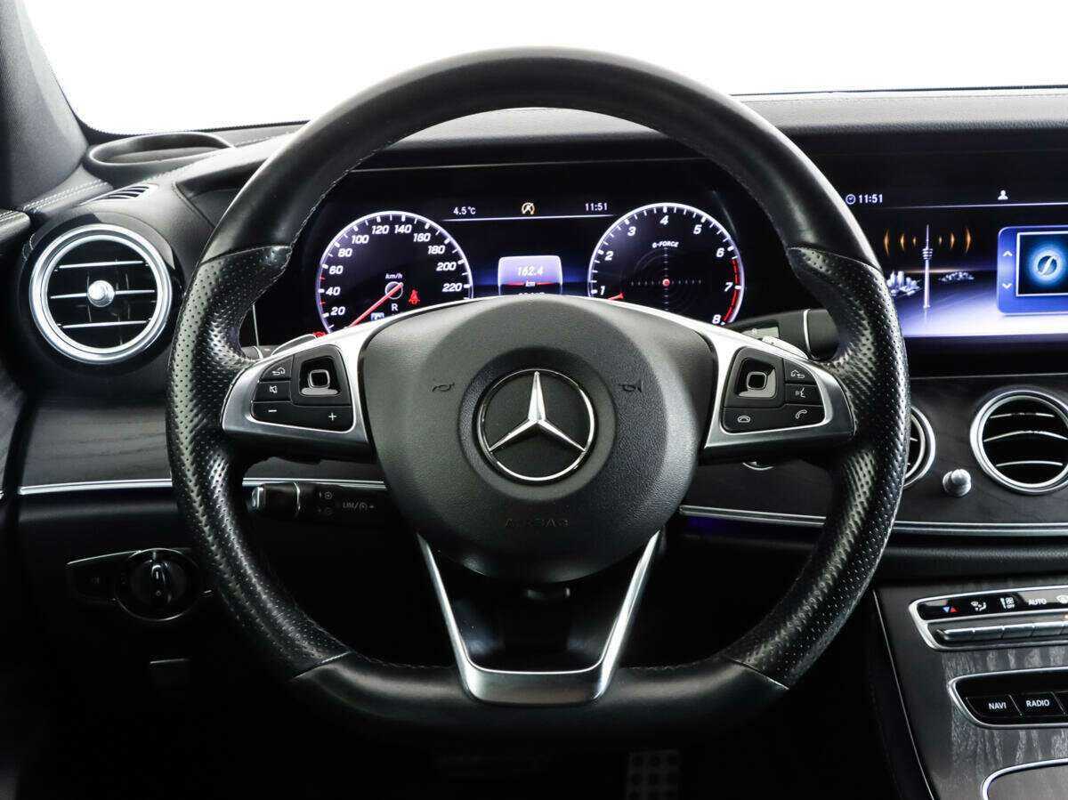 Mercedes-Benz E-Класс 2018 года с пробегом. Фото: #6