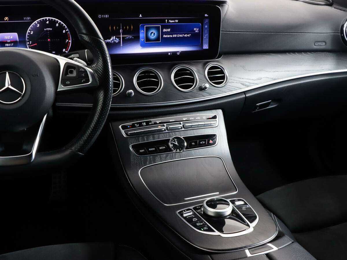 Mercedes-Benz E-Класс 2018 года с пробегом. Фото: #8
