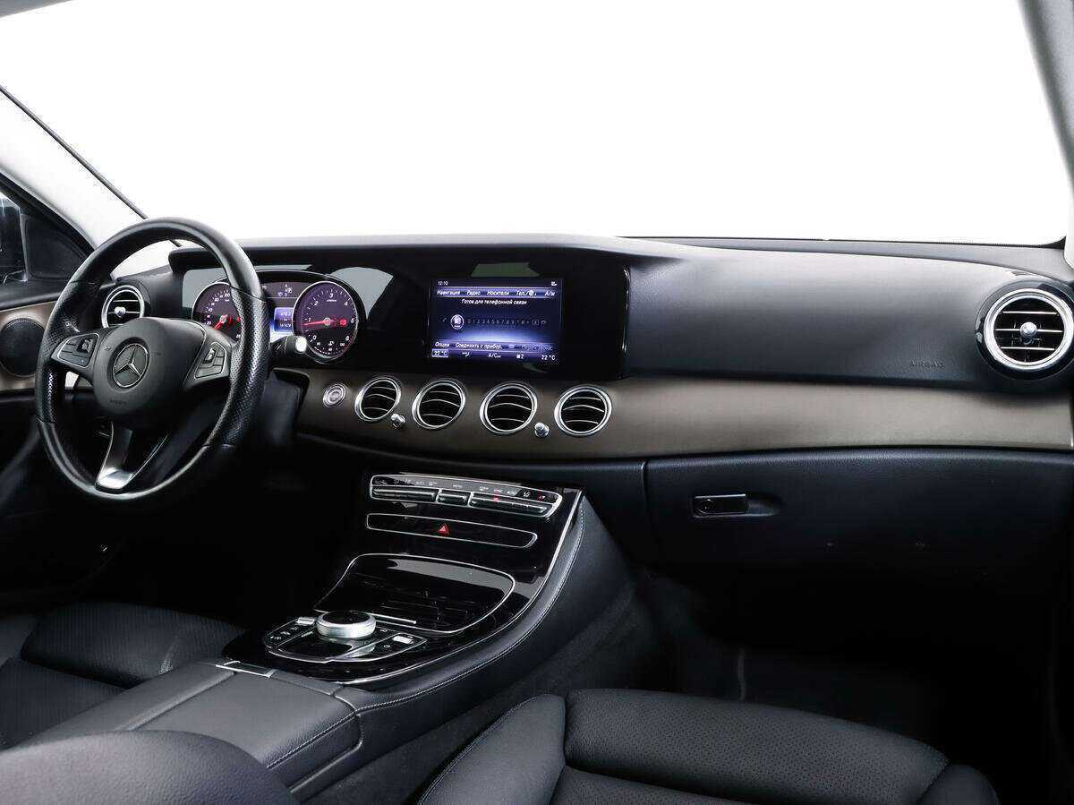 Mercedes-Benz E-Класс 2016 года с пробегом. Фото: #8
