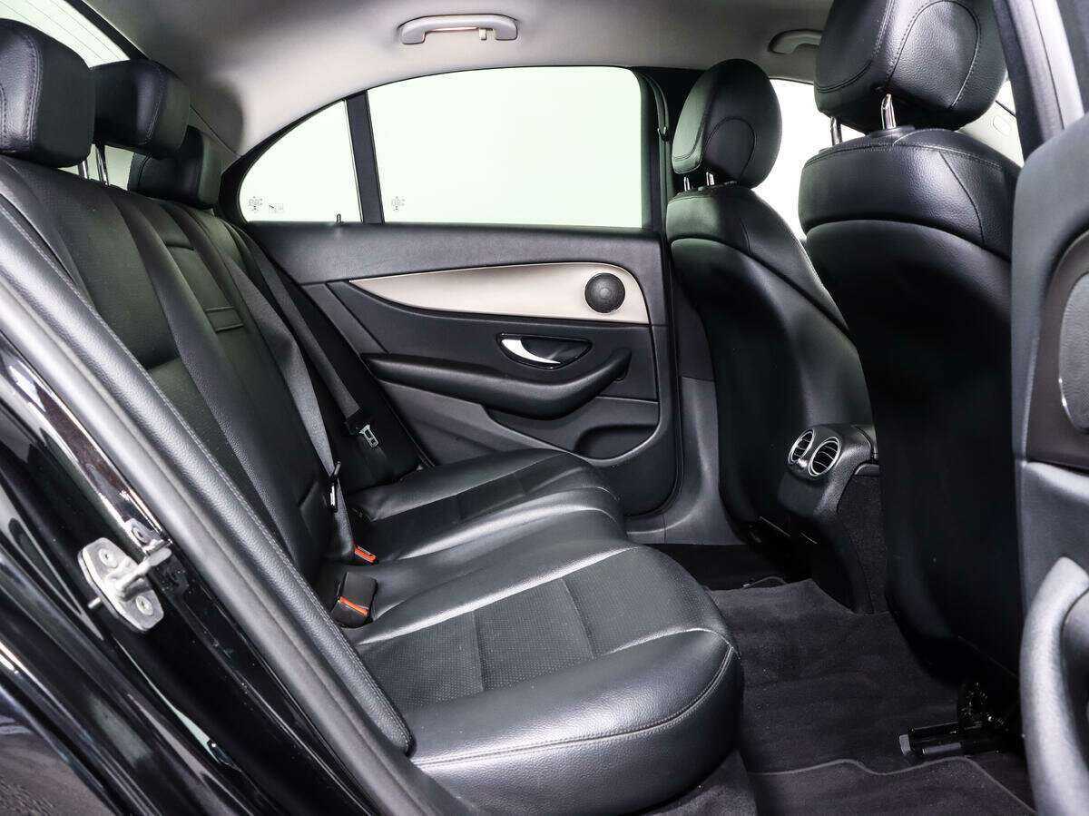 Mercedes-Benz E-Класс 2016 года с пробегом. Фото: #14