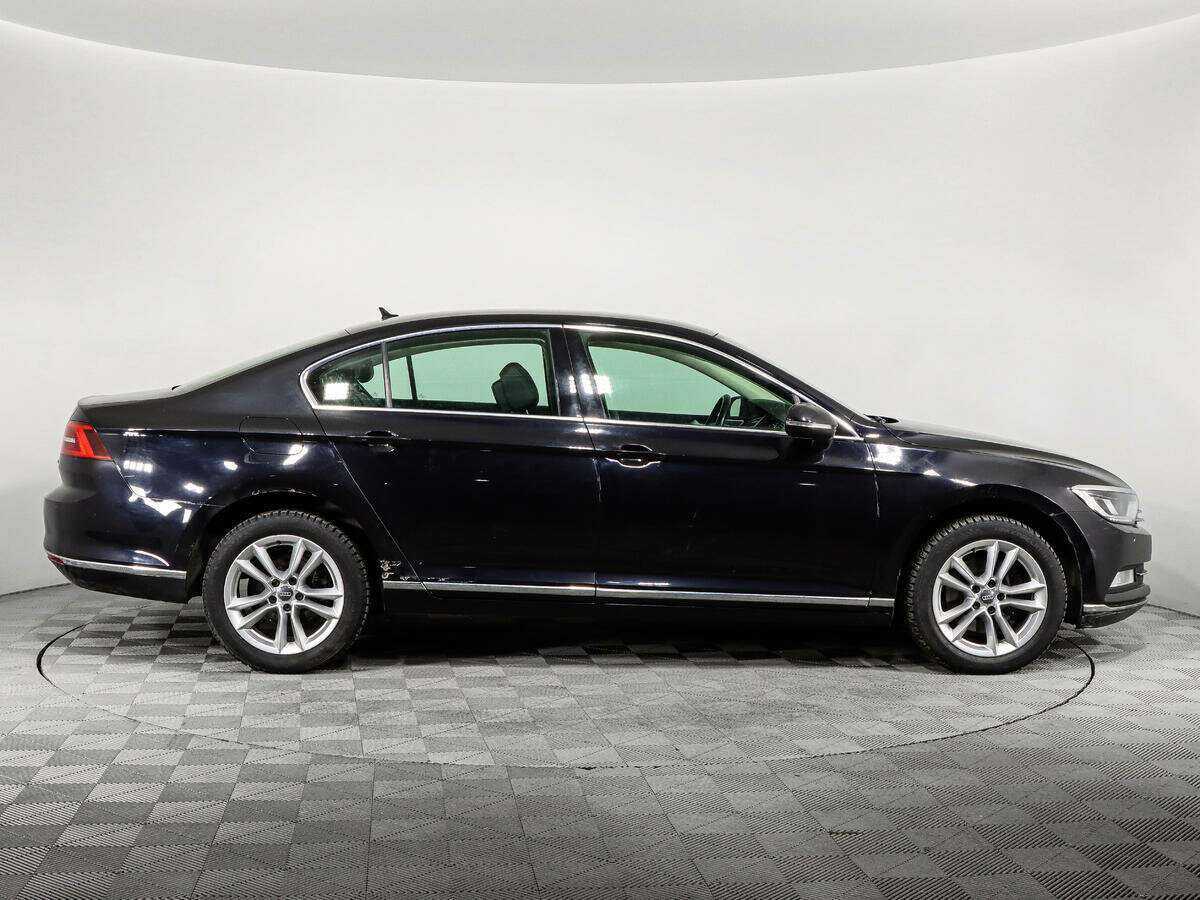 Volkswagen Passat 2016 года с пробегом. Фото: #3