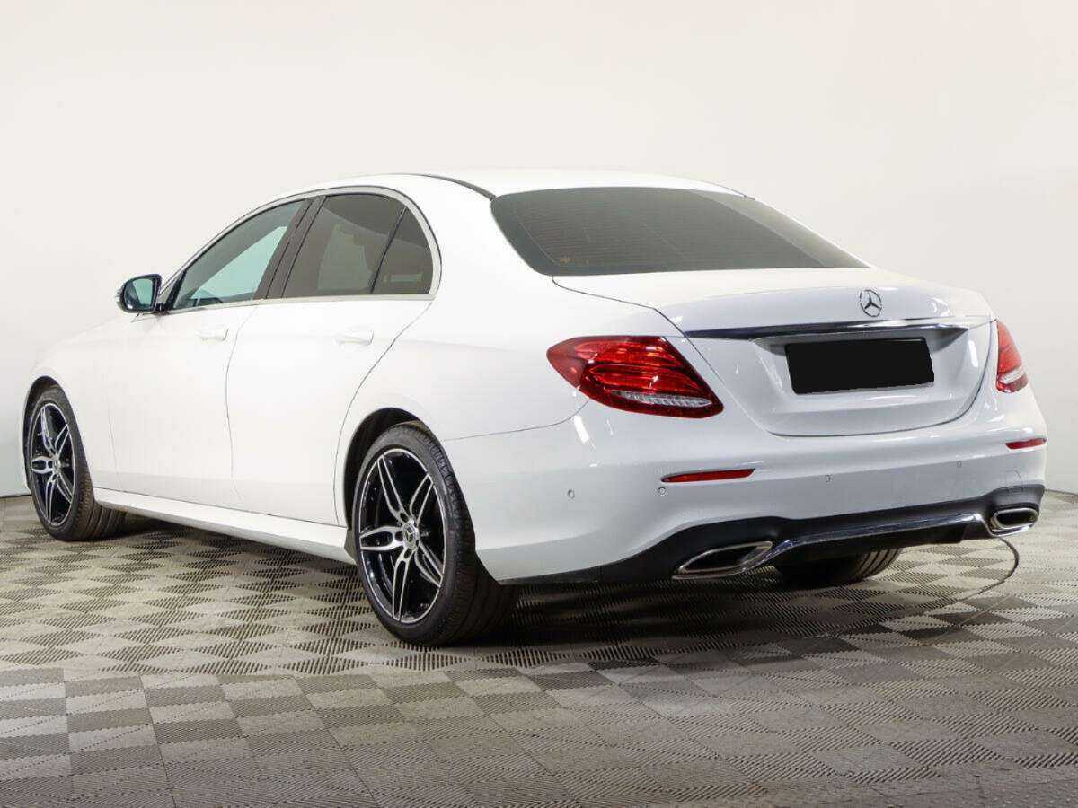 Mercedes-Benz E-Класс 2017 года с пробегом. Фото: #6