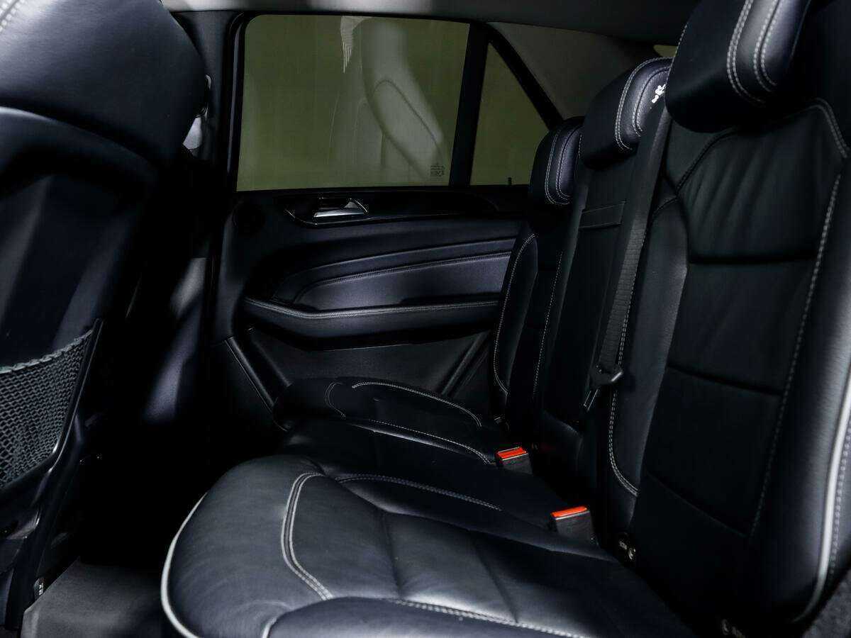 Mercedes-Benz M-Класс 2012 года с пробегом. Фото: #10