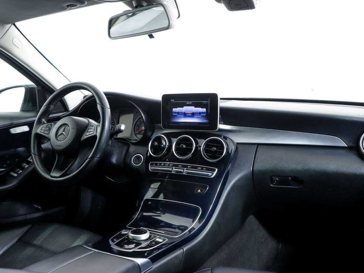 Mercedes-Benz C-Класс 2018 года с пробегом. Фото: #8