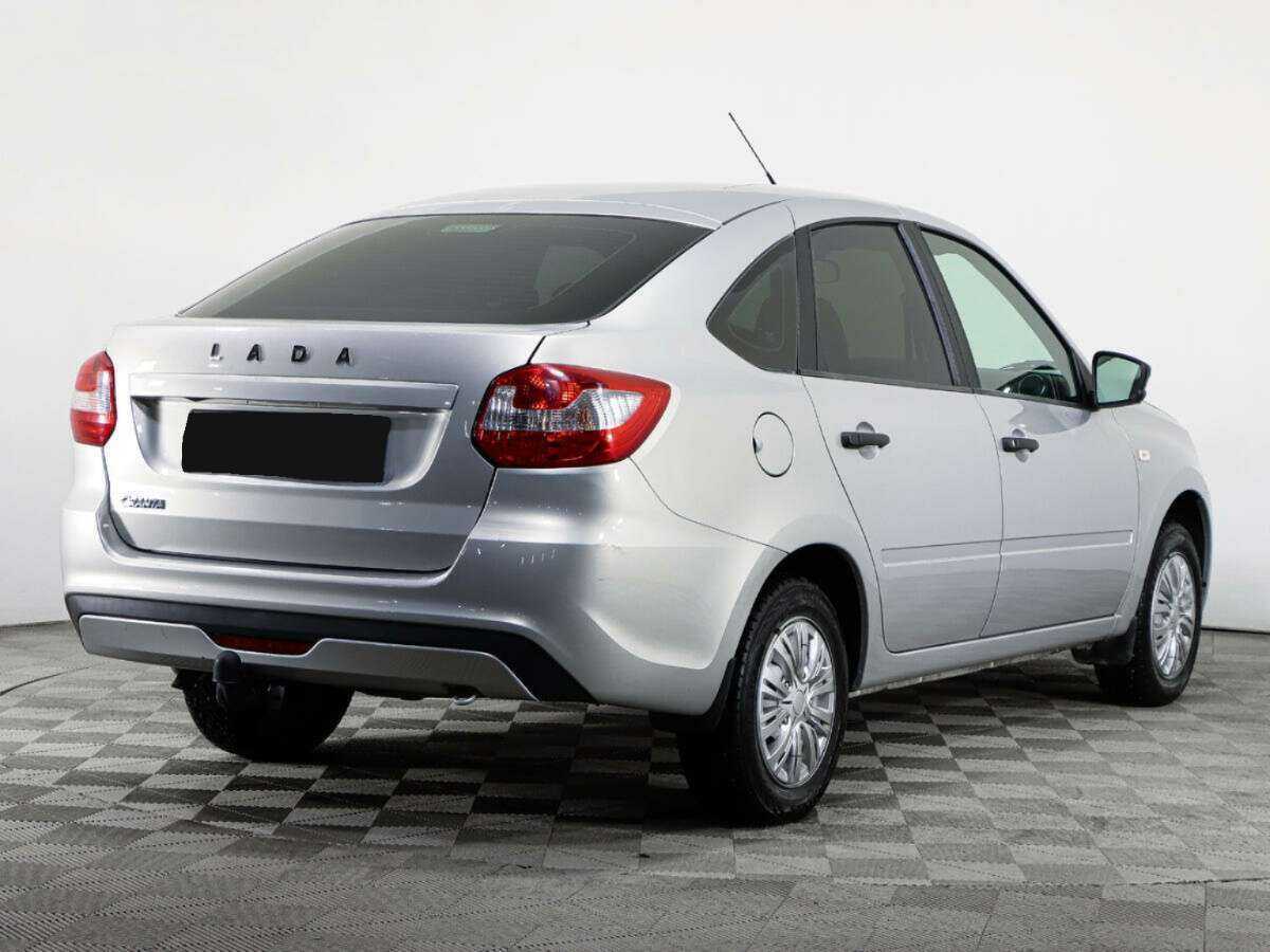 Б/У Лада (ВАЗ) Гранта 2020 года. Фото: #4