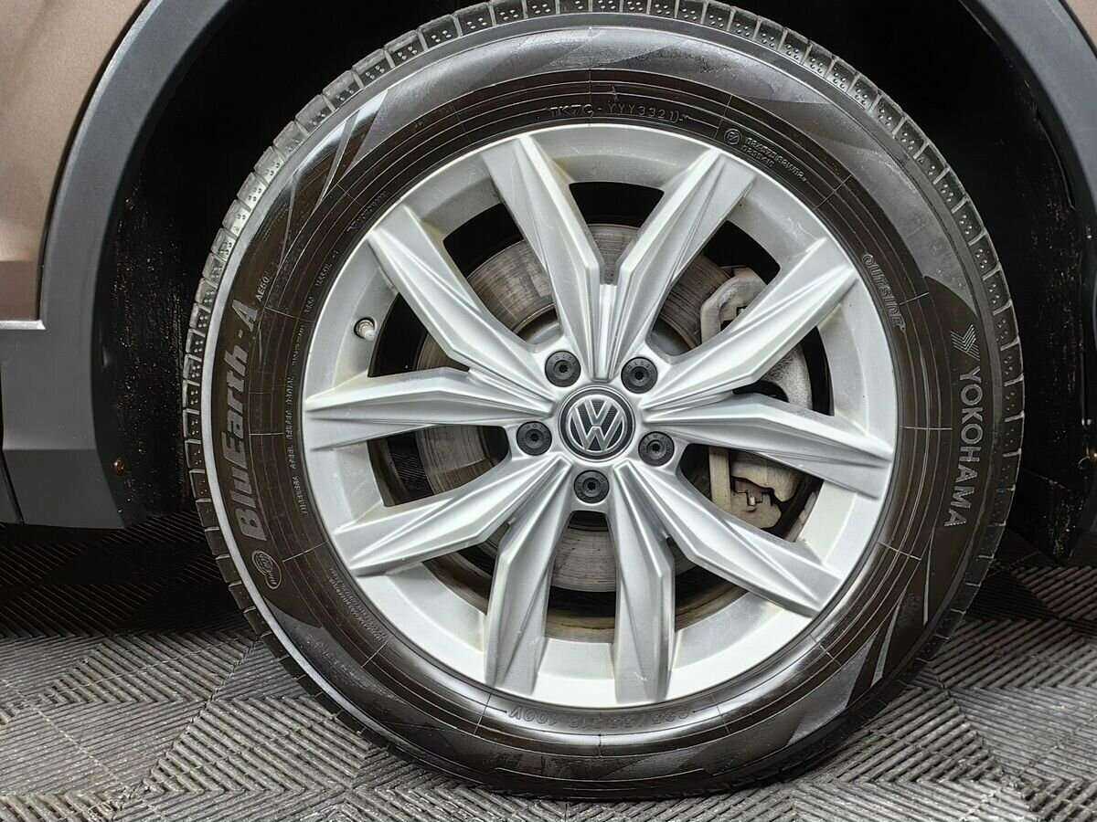 Volkswagen Tiguan 2017 года с пробегом. Фото: #15