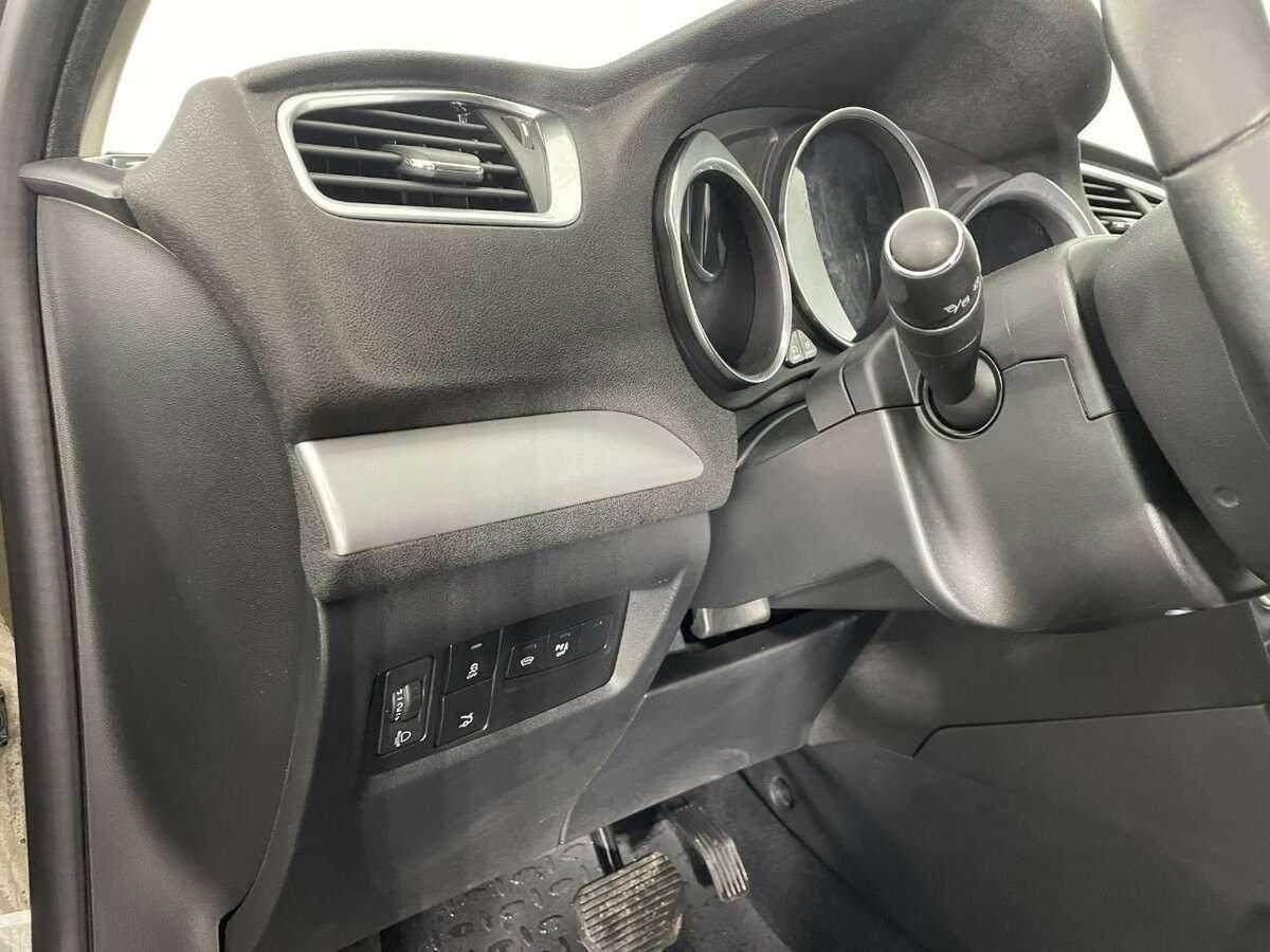 Citroen C4 2018 года с пробегом. Фото: #8