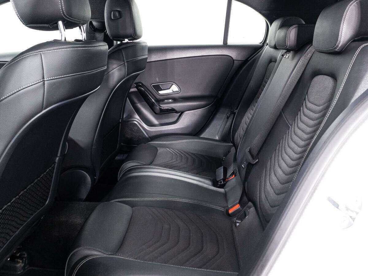 Mercedes-Benz A-Класс 2018 года с пробегом. Фото: #9