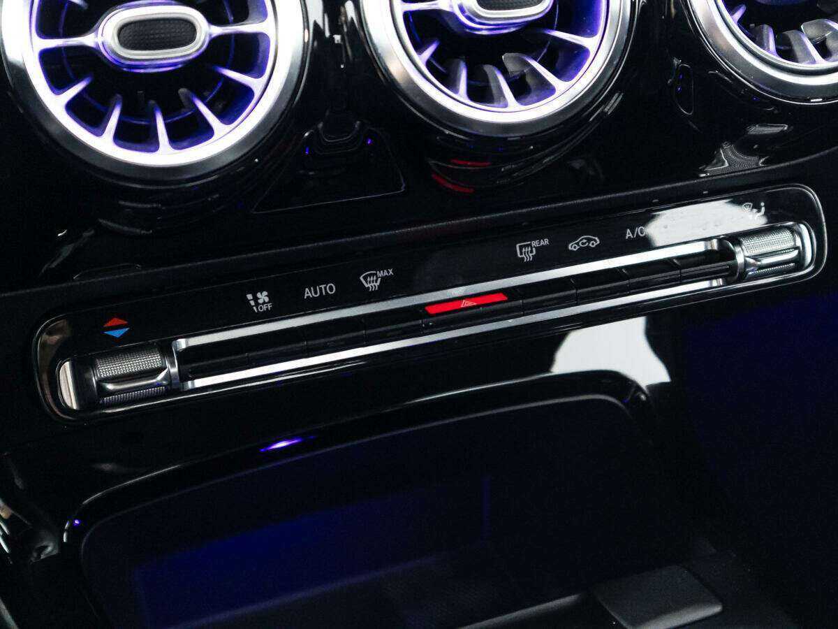 Mercedes-Benz A-Класс 2018 года с пробегом. Фото: #14