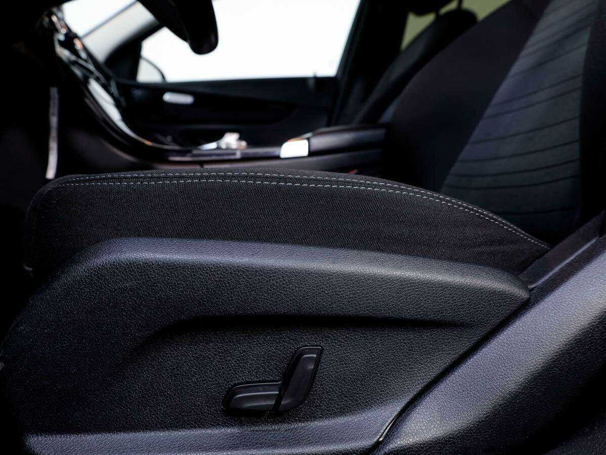 Mercedes-Benz C-Класс 2018 года с пробегом. Фото: #18