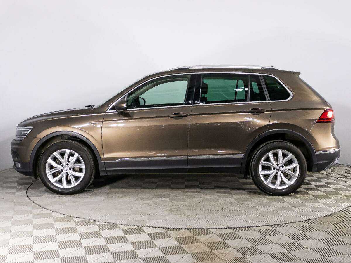 Volkswagen Tiguan 2018 года с пробегом. Фото: #7