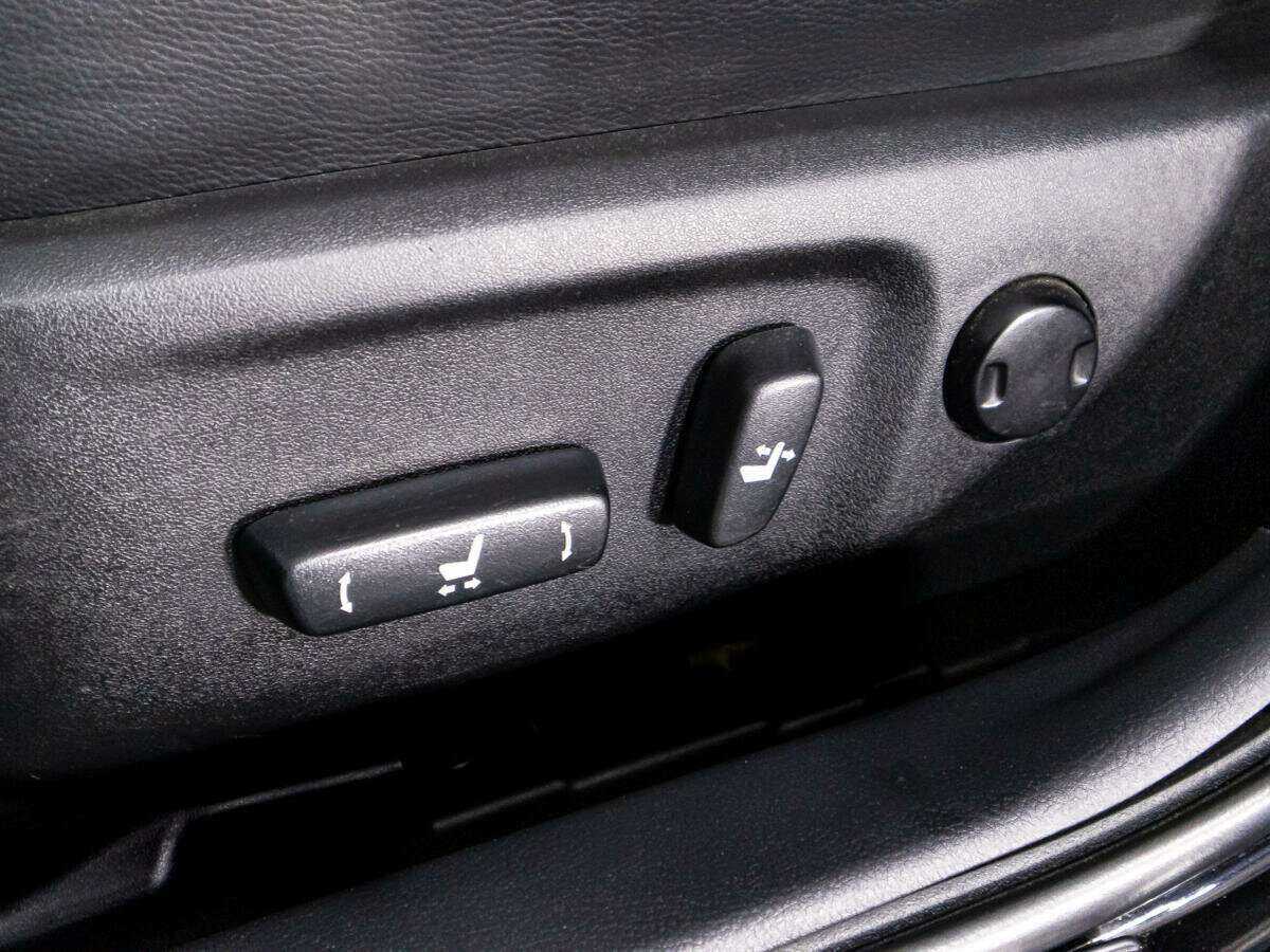 Toyota Camry 2017 года с пробегом. Фото: #15