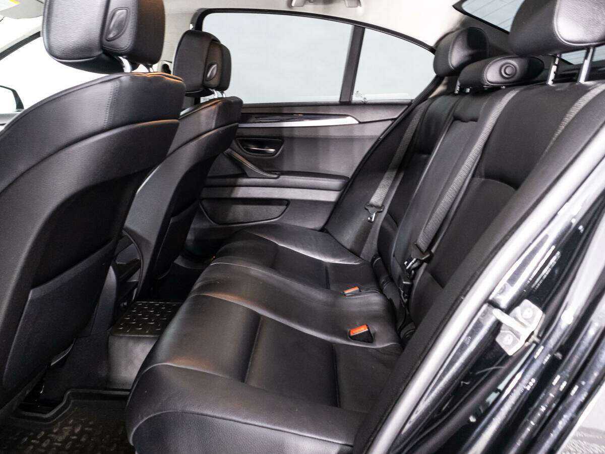 BMW 5 серии 2012 года с пробегом. Фото: #9