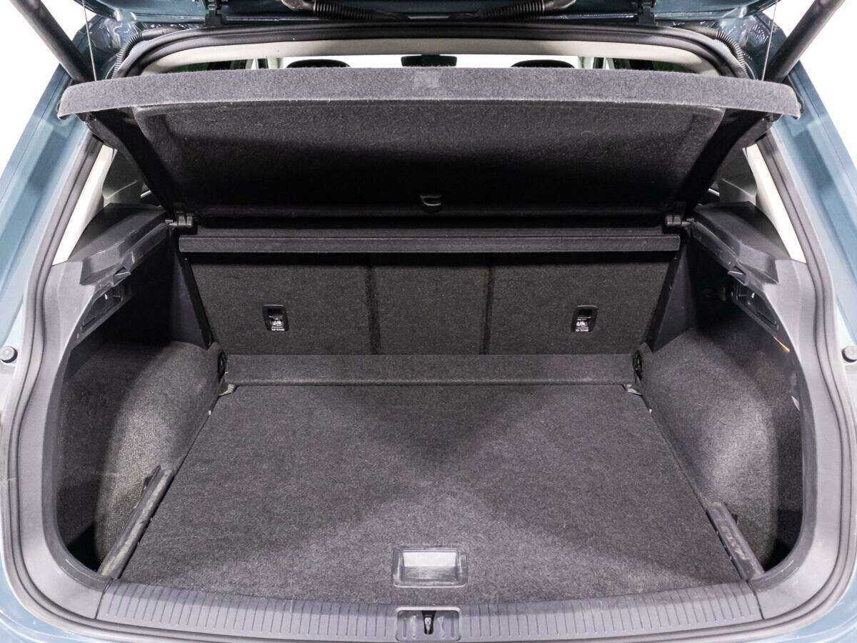 Volkswagen Tiguan 2019 года с пробегом. Фото: #14
