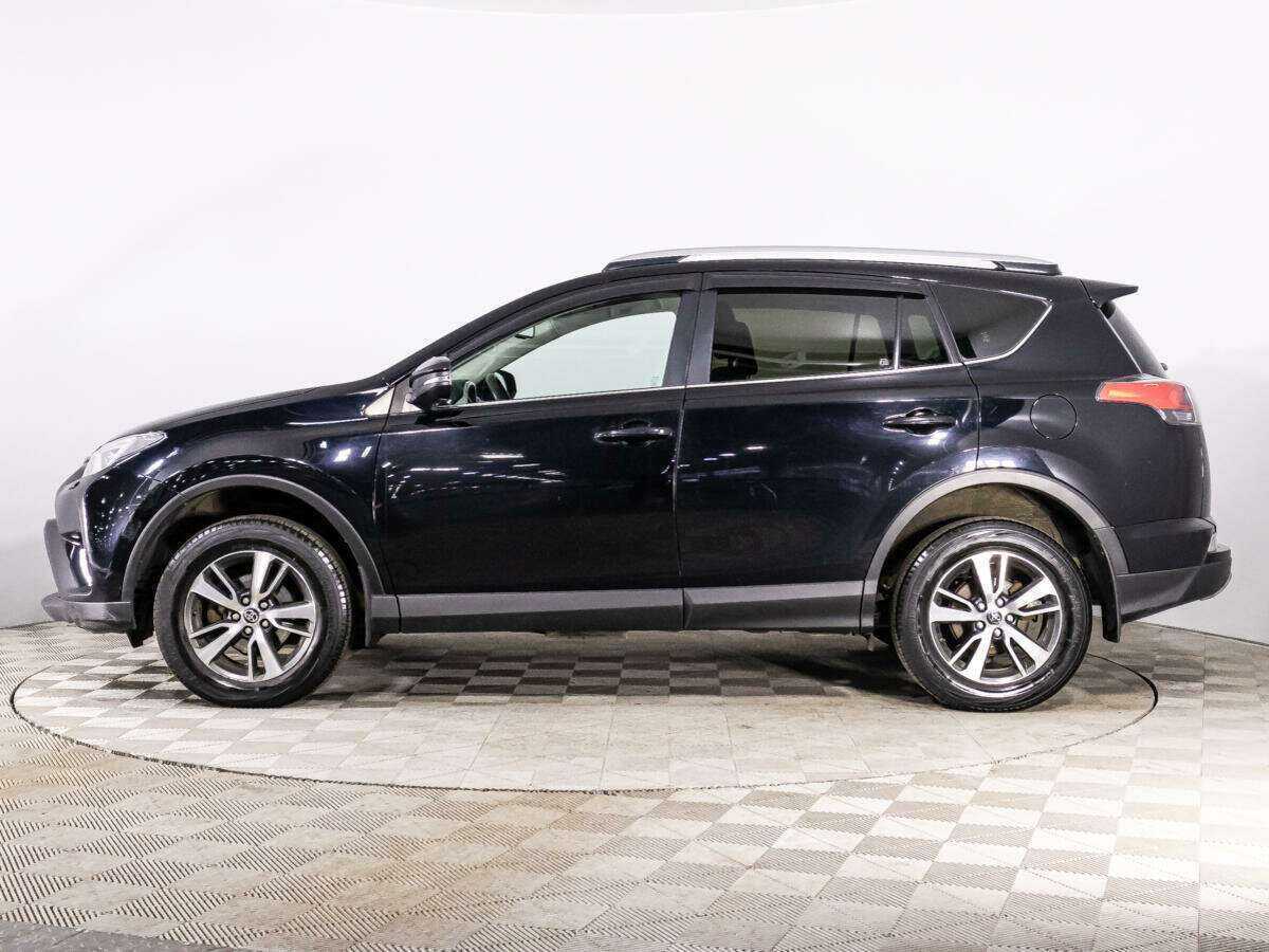 Toyota RAV4 2018 года с пробегом. Фото: #7