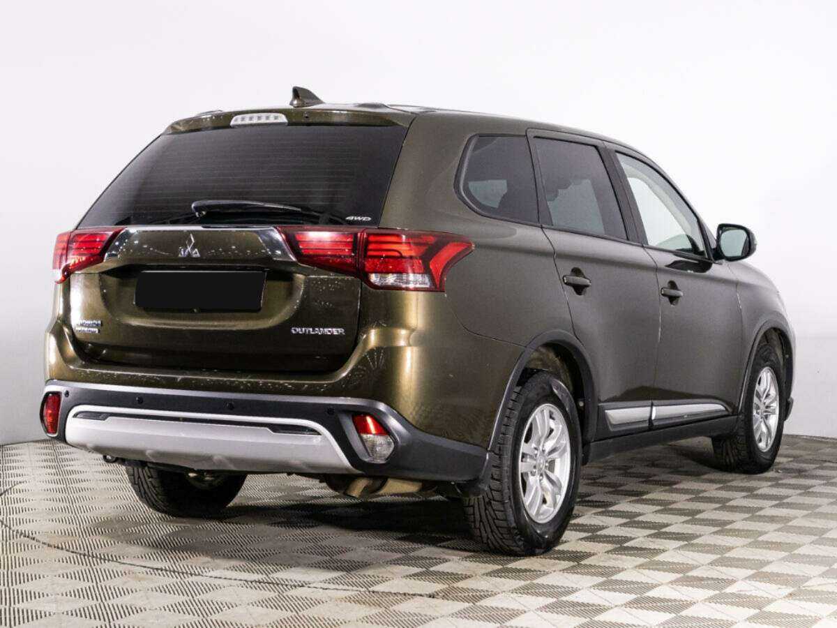 Mitsubishi Outlander 2019 года с пробегом. Фото: #4