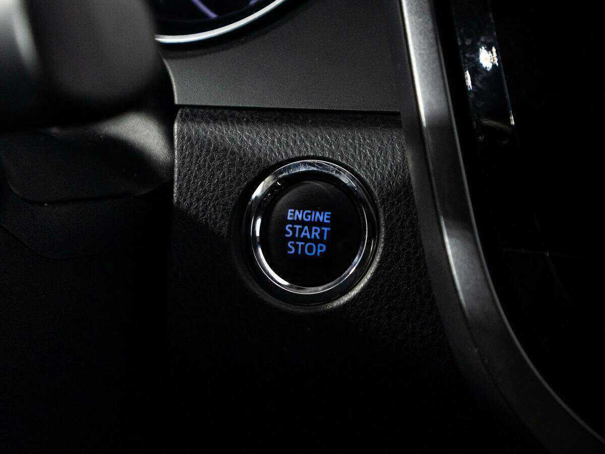 Toyota Camry 2019 года с пробегом. Фото: #16