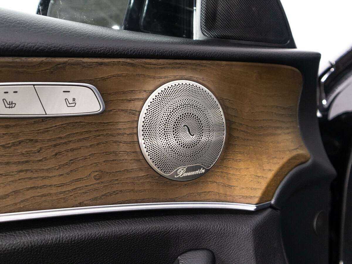 Mercedes-Benz E-Класс 2017 года с пробегом. Фото: #18