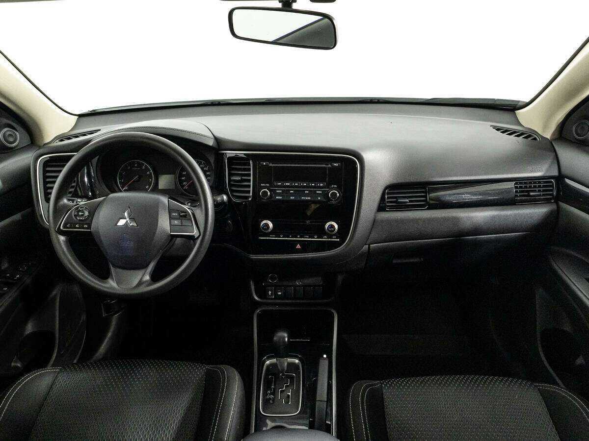 Mitsubishi Outlander 2020 года с пробегом. Фото: #12