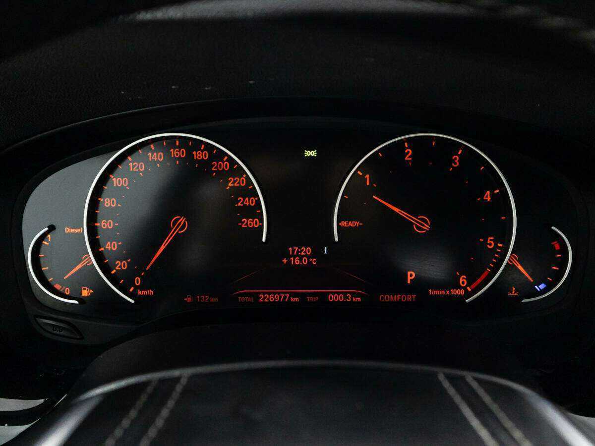 BMW 5 серии 2017 года с пробегом. Фото: #11