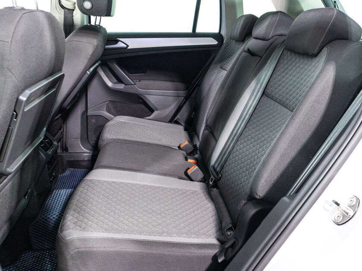 Volkswagen Tiguan 2019 года с пробегом. Фото: #9