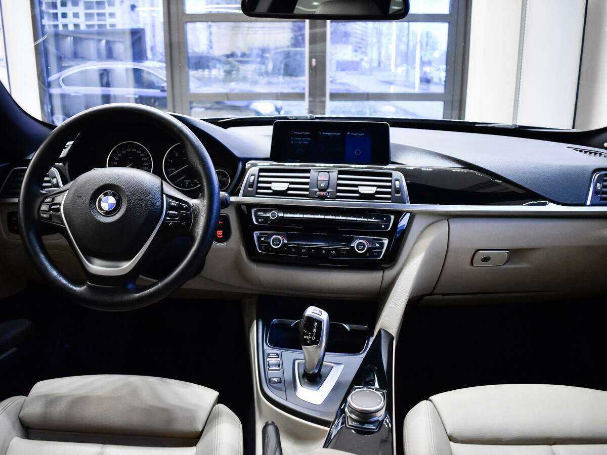 BMW 3 серии 2016 года с пробегом. Фото: #7
