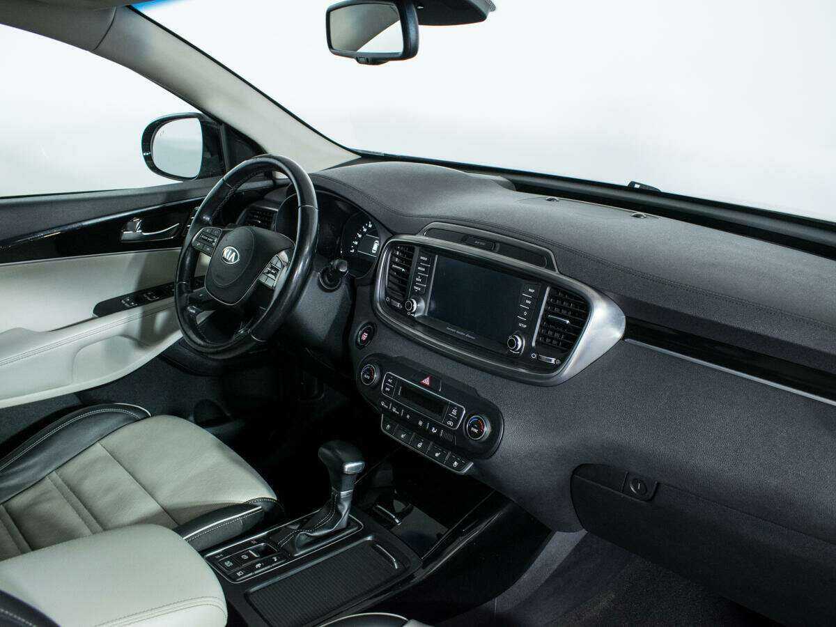 Kia Sorento 2018 года с пробегом. Фото: #8