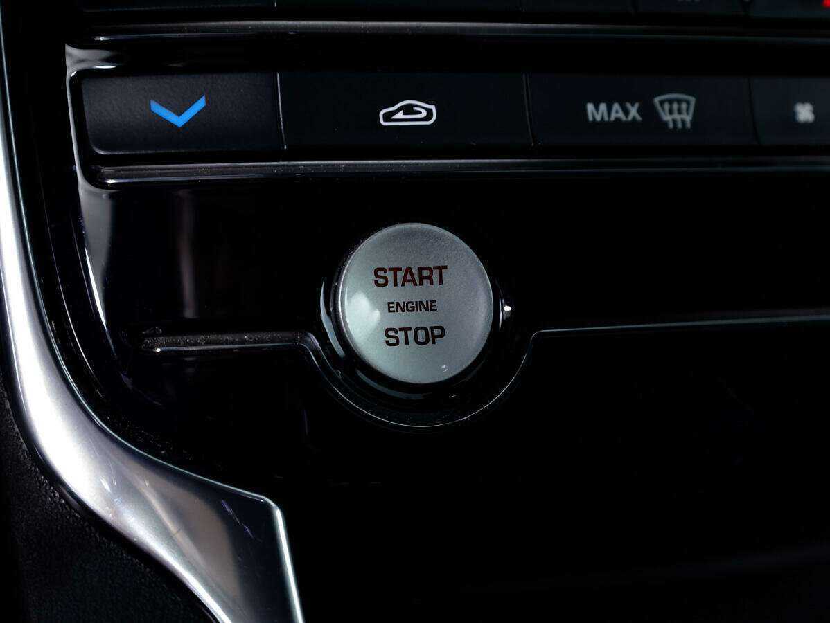 Jaguar XF 2017 года с пробегом. Фото: #21