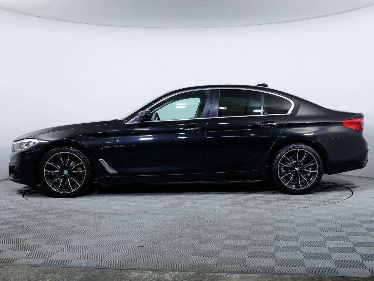 BMW 5 серии 2018 года с пробегом. Фото: #6