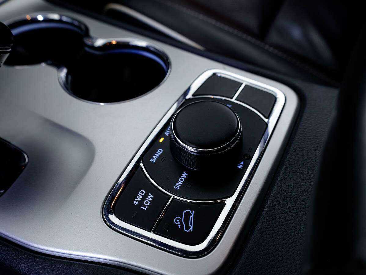 Jeep Grand Cherokee 2014 года с пробегом. Фото: #19